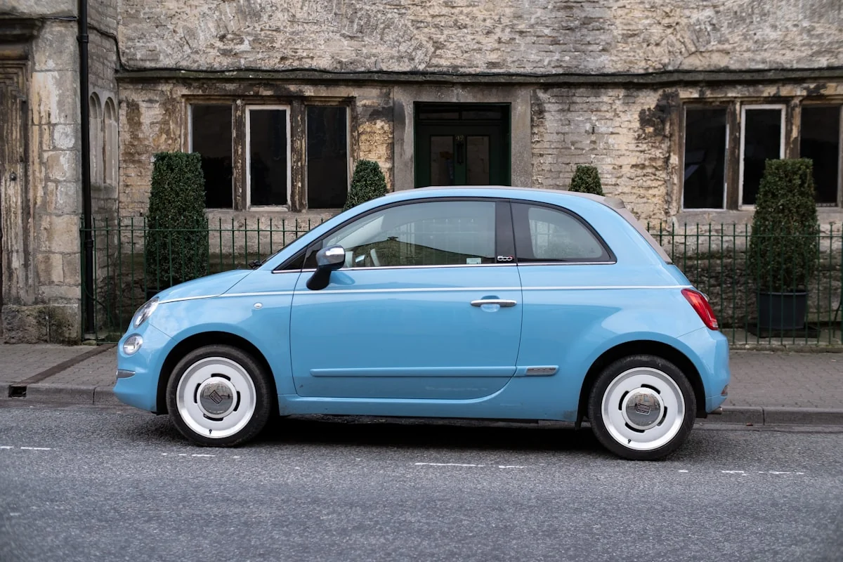 Fiat 500 classic car — service and repair Dubai