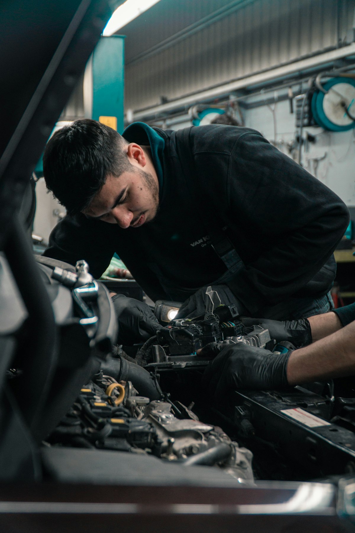Porsche Cayenne air suspension repair Dubai